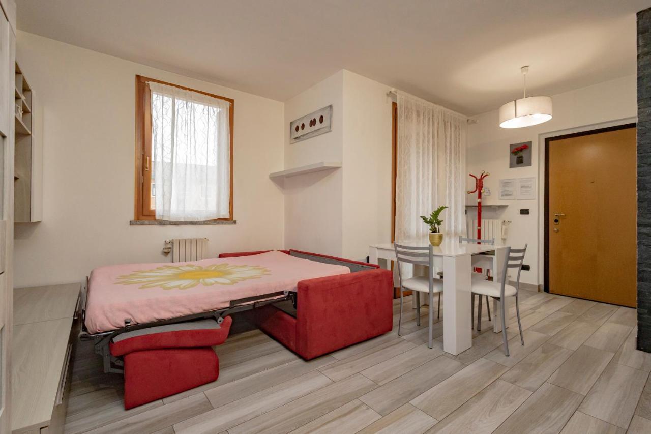 Appartamento Bomboniera Milano Zona Rho Fiera - Bilocale 70Mq Senago Esterno foto