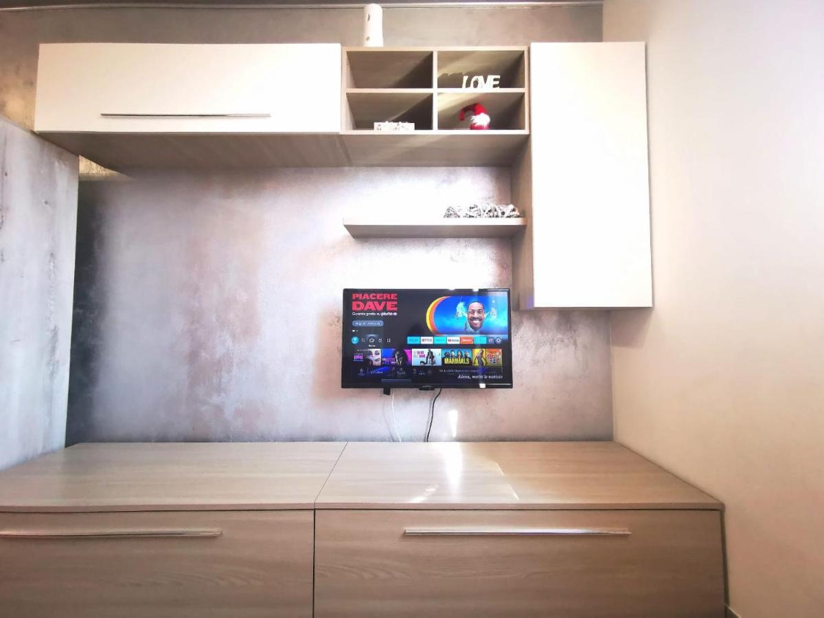 Appartamento Bomboniera Milano Zona Rho Fiera - Bilocale 70Mq Senago Esterno foto