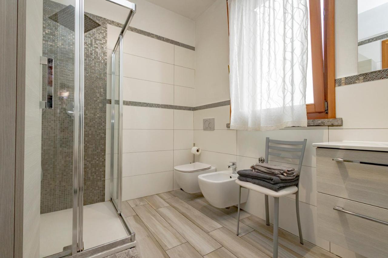 Appartamento Bomboniera Milano Zona Rho Fiera - Bilocale 70Mq Senago Esterno foto